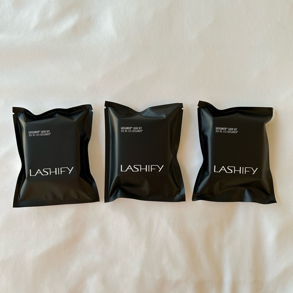 BRAND NEW - LASHIFY Fluffy Gossamer Lashes (THREE SETS - F12 Medium)